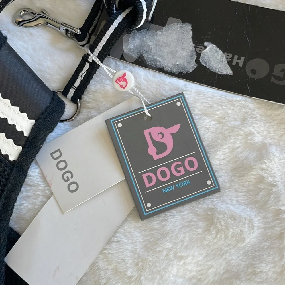 Dogo Easy go basic harness and leash set size large is black. - Picture 2 of 7
